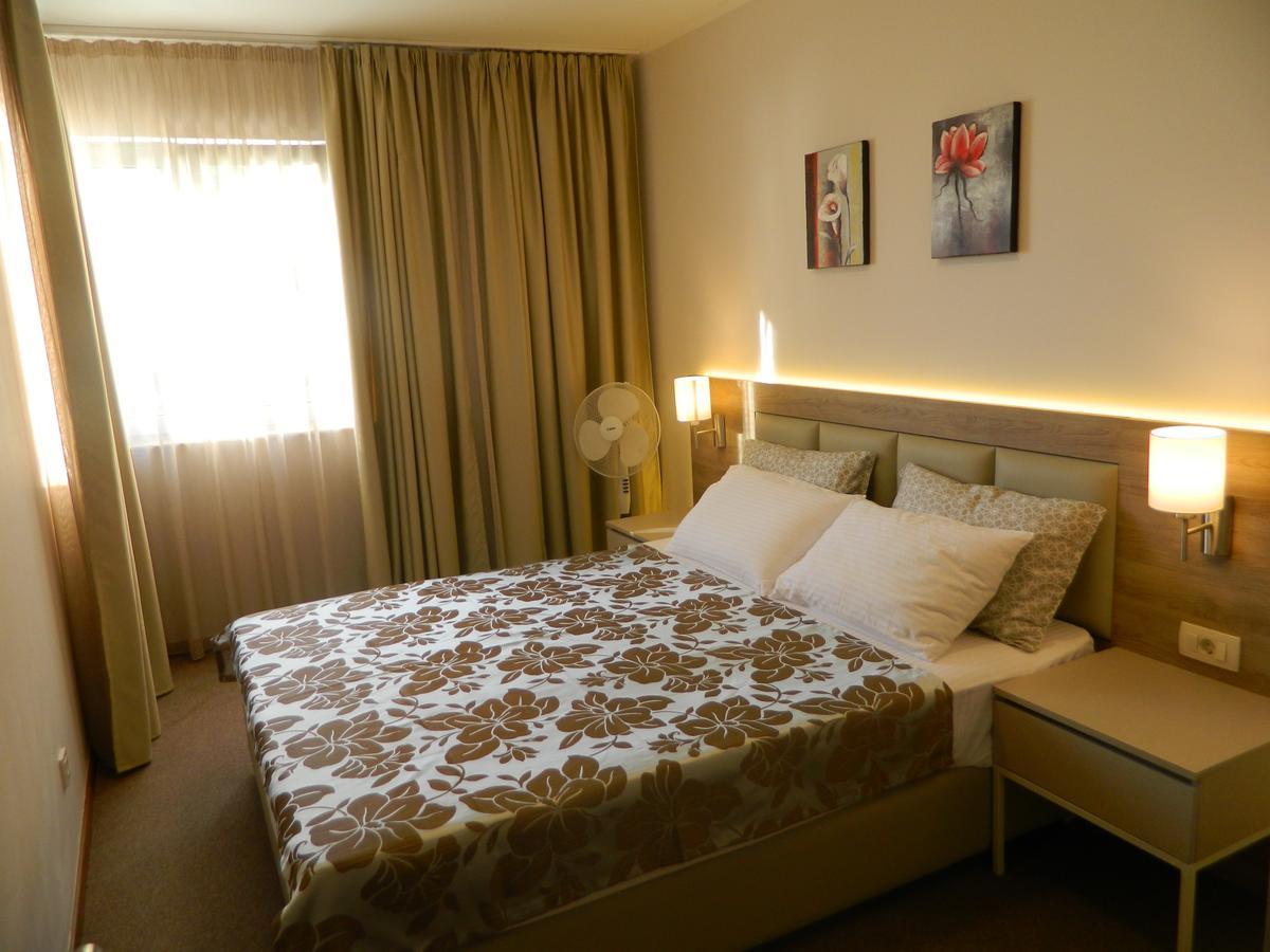 Altezza Relax Apartments Будва Экстерьер фото