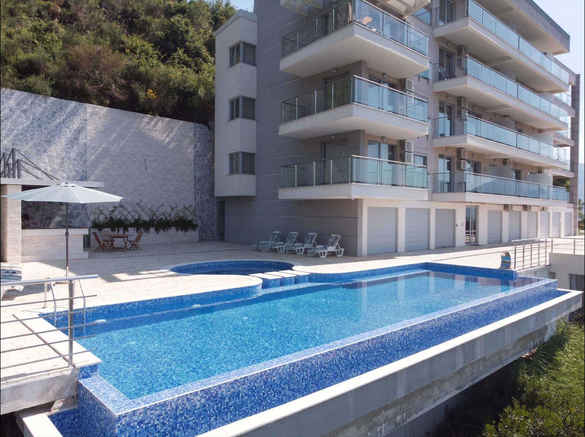 Altezza Relax Apartments Будва Экстерьер фото